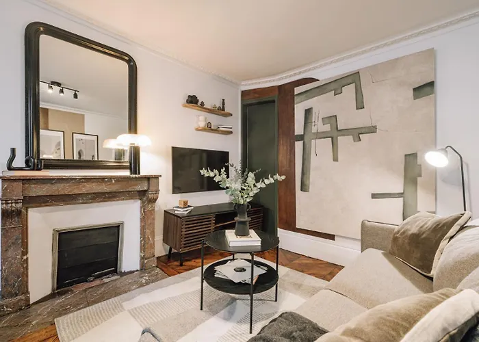 Апартаменты Sabah - 2 A Paradis / Petites Ecuries Париж